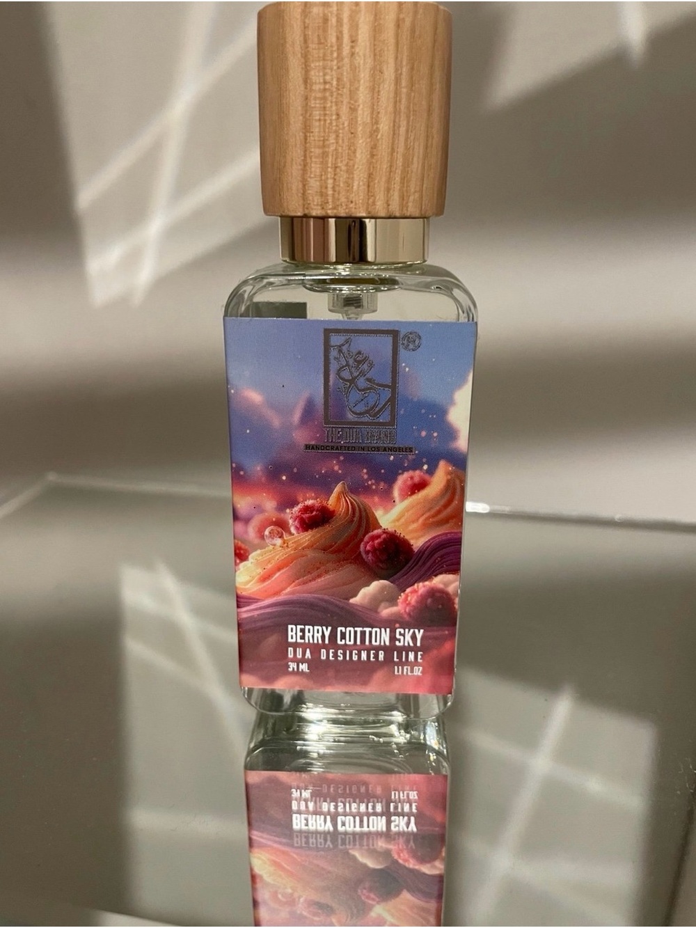 Dua brand Berry Cotton Sky Fragrance Spray - Pink